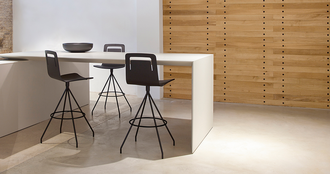 Viccarbe-Klip-Chair-by-Victor-Carrasco-1 Viccarbe-Klip-Chair-by-Victor-Carrasco-1